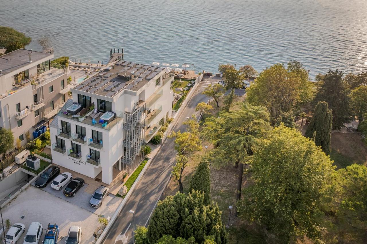 Hotel Vinci Sirmione Kültér fotó